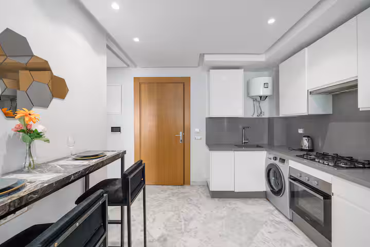 Spacieux studio au cœur de Casablanca avec balcon